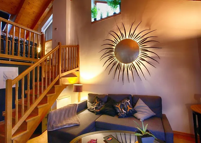 The Cozy Nest -